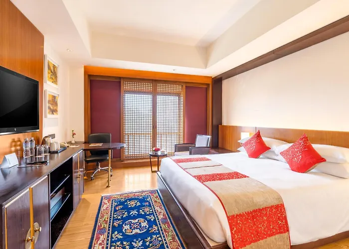 Mera Peak Hotel *